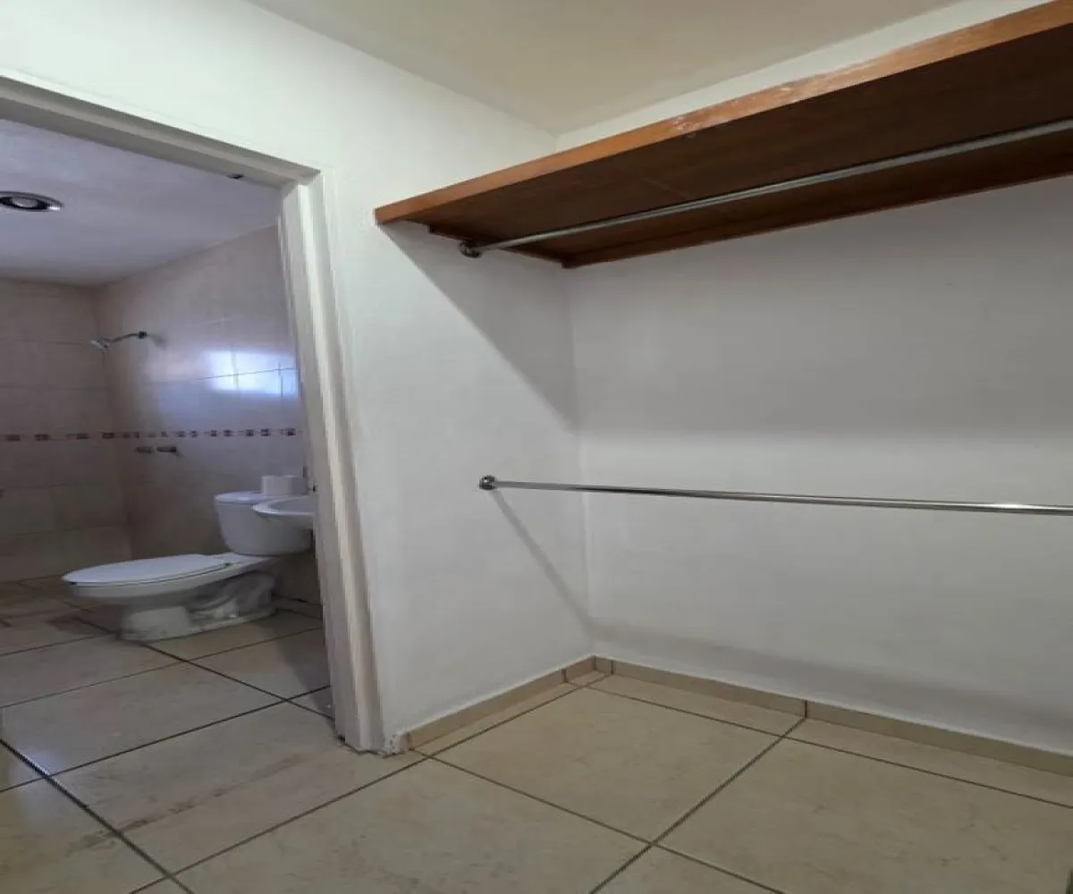 Casa En Venta,Fraccionamiento Cumbres del Nilo,Lola Alvarez Bravo 1574, Guadalajara, Jalisco 45529, 3 Habitaciones,2 Baños,Lola Alvarez Bravo,2,pblGw15