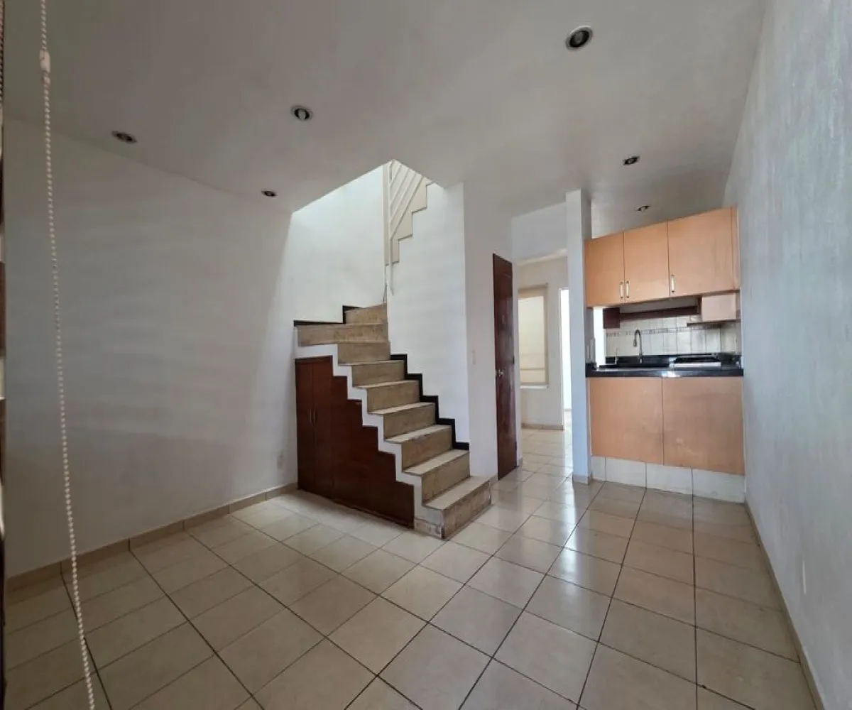 Casa En Venta,Fraccionamiento Cumbres del Nilo,Lola Alvarez Bravo 1574, Guadalajara, Jalisco 45529, 3 Habitaciones,2 Baños,Lola Alvarez Bravo,2,pblGw15