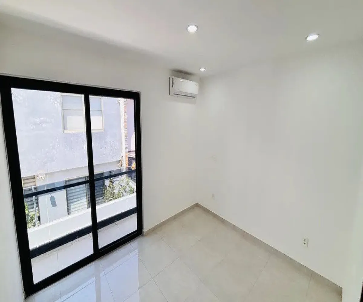 Casa En Venta,Punto Sur ,Avenida Punto Sur 000 00, Tlajomulco de Zúñiga, Jalisco 45645, 3 Habitaciones,4 Baños,Avenida Punto Sur,3,p9bO0xj