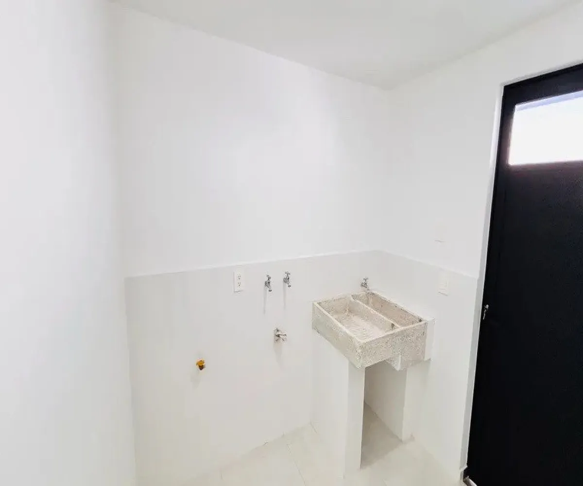 Casa En Venta,Punto Sur ,Avenida Punto Sur 000 00, Tlajomulco de Zúñiga, Jalisco 45645, 3 Habitaciones,4 Baños,Avenida Punto Sur,3,p9bO0xj