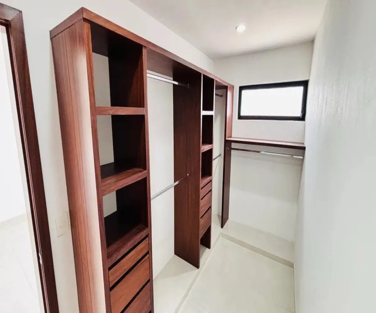 Casa En Venta,Punto Sur ,Avenida Punto Sur 000 00, Tlajomulco de Zúñiga, Jalisco 45645, 3 Habitaciones,4 Baños,Avenida Punto Sur,3,p9bO0xj