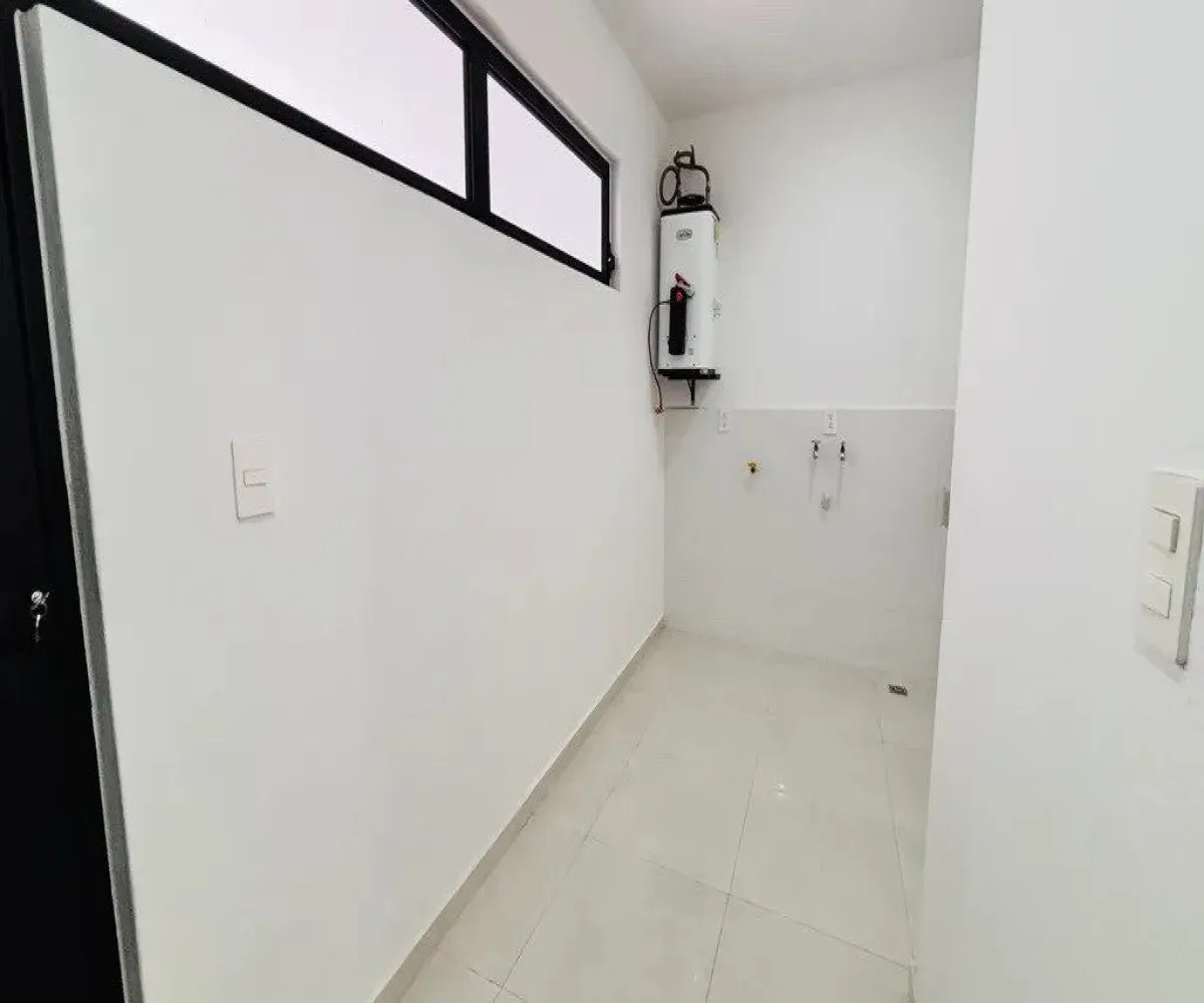 Casa En Venta,Punto Sur ,Avenida Punto Sur 000 00, Tlajomulco de Zúñiga, Jalisco 45645, 3 Habitaciones,4 Baños,Avenida Punto Sur,3,p9bO0xj