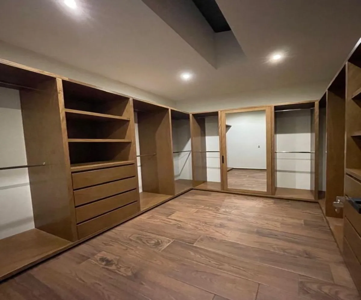 Casa En Venta,Sendero De Las Moras,Sendero de las Moras 00 00, Tlajomulco de Zúñiga, Jalisco 45640, 4 Habitaciones,4 Baños,Sendero de las Moras ,2,plCMhkl