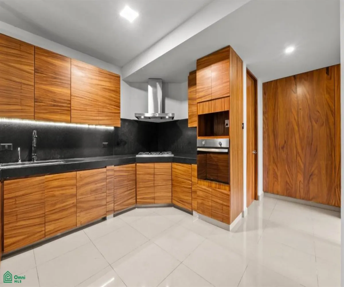 Casa En Venta,Residencial Fluvial Vallarta,Lago Victoria 217, Puerto Vallarta, Jalisco 48312, 3 Habitaciones,2 Baños,Lago Victoria,2,MX251052330