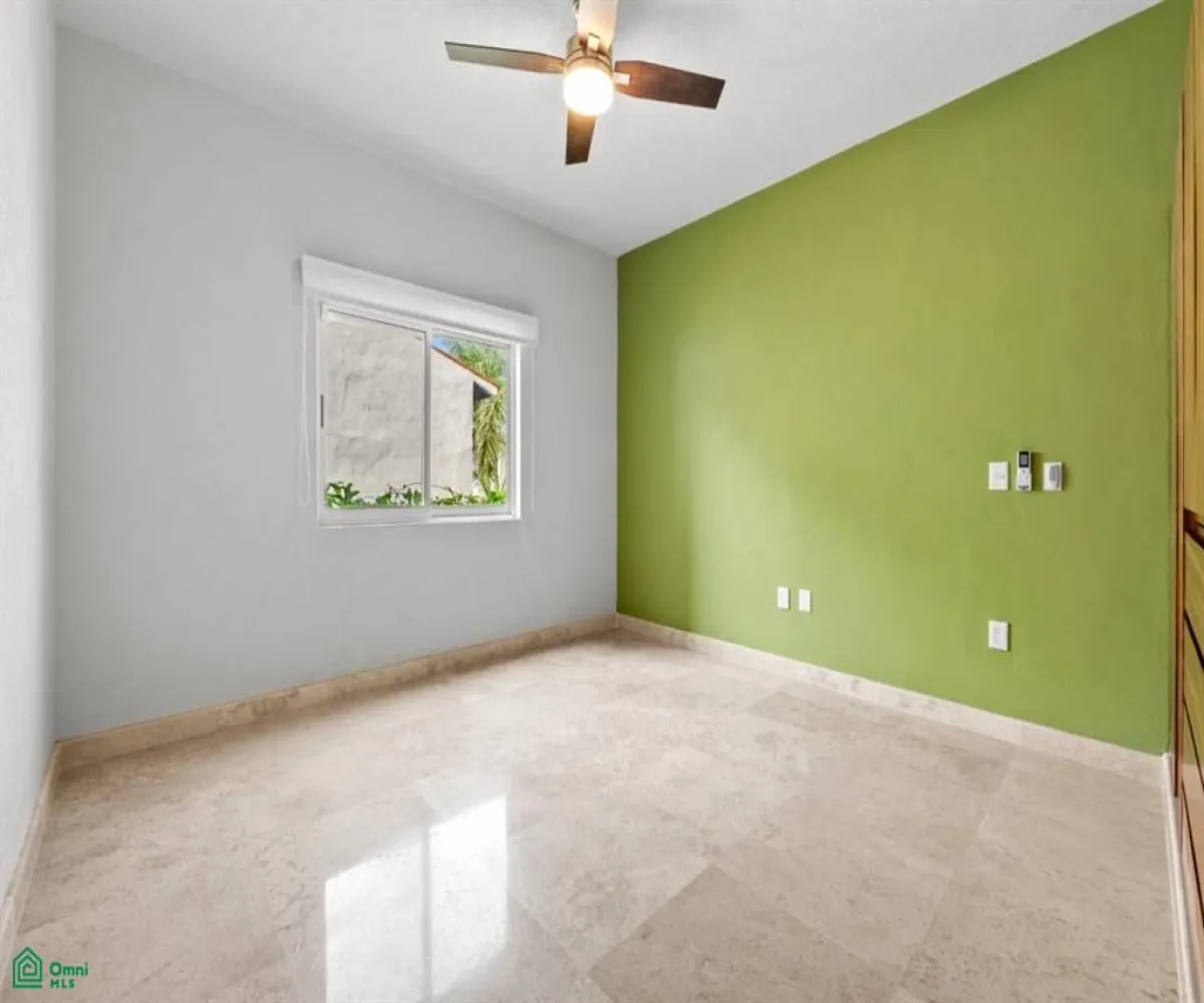 Casa En Venta,Residencial Fluvial Vallarta,Lago Victoria 217, Puerto Vallarta, Jalisco 48312, 3 Habitaciones,2 Baños,Lago Victoria,2,MX251052330