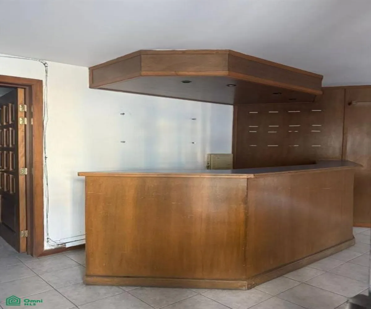 Local En Renta,Loma Bonita,Av Conchita 3251, Zapopan, Jalisco 45086, 3 Habitaciones,3 Baños,Av Conchita,2,MX251052425