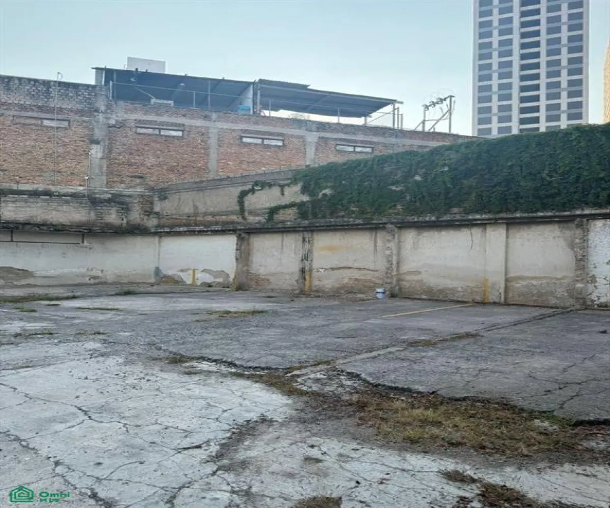 Local En Renta,Loma Bonita,Av Conchita 3251, Zapopan, Jalisco 45086, 3 Habitaciones,3 Baños,Av Conchita,2,MX251052425