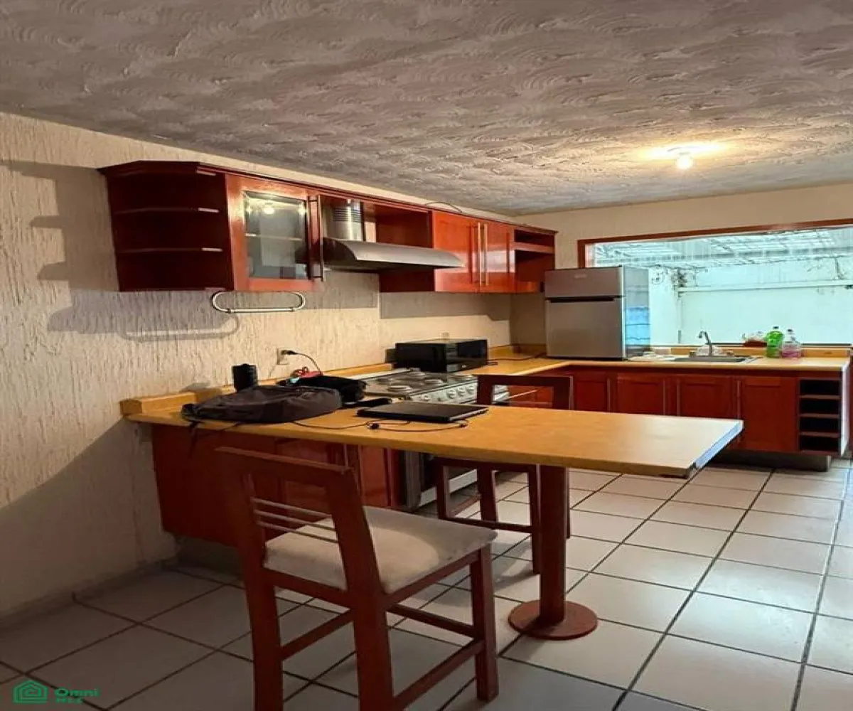 Local En Renta,Loma Bonita,Av Conchita 3251, Zapopan, Jalisco 45086, 3 Habitaciones,3 Baños,Av Conchita,2,MX251052425