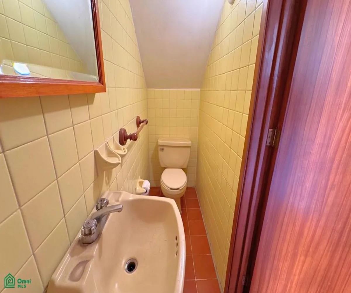 Departamento En Venta,Residencial Victoria,Coral 3679, Zapopan, Jalisco 44590, 2 Habitaciones,2 Baños,Coral,2,MX251052480