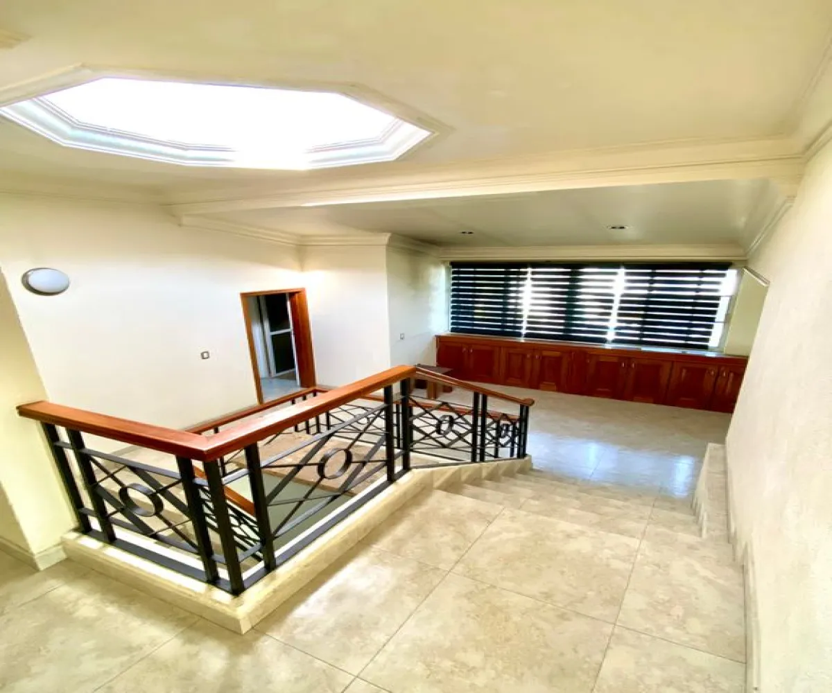 Casa En Renta,Fracc Valle Real,Paseo San Arturo Norte 2365, Zapopan, Jalisco 45019, 4 Habitaciones,4 Baños,Paseo San Arturo Norte,3,phW5eCL