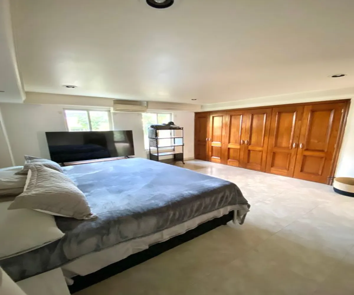 Casa En Renta,Fracc Valle Real,Paseo San Arturo Norte 2365, Zapopan, Jalisco 45019, 4 Habitaciones,4 Baños,Paseo San Arturo Norte,3,phW5eCL