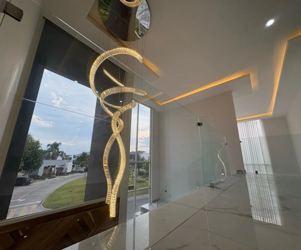 Casa En Venta,Res Virreyes,Villa Verona 00 00, Zapopan, Jalisco 45110, 4 Habitaciones,5 Baños,Villa Verona ,3,p18mom1