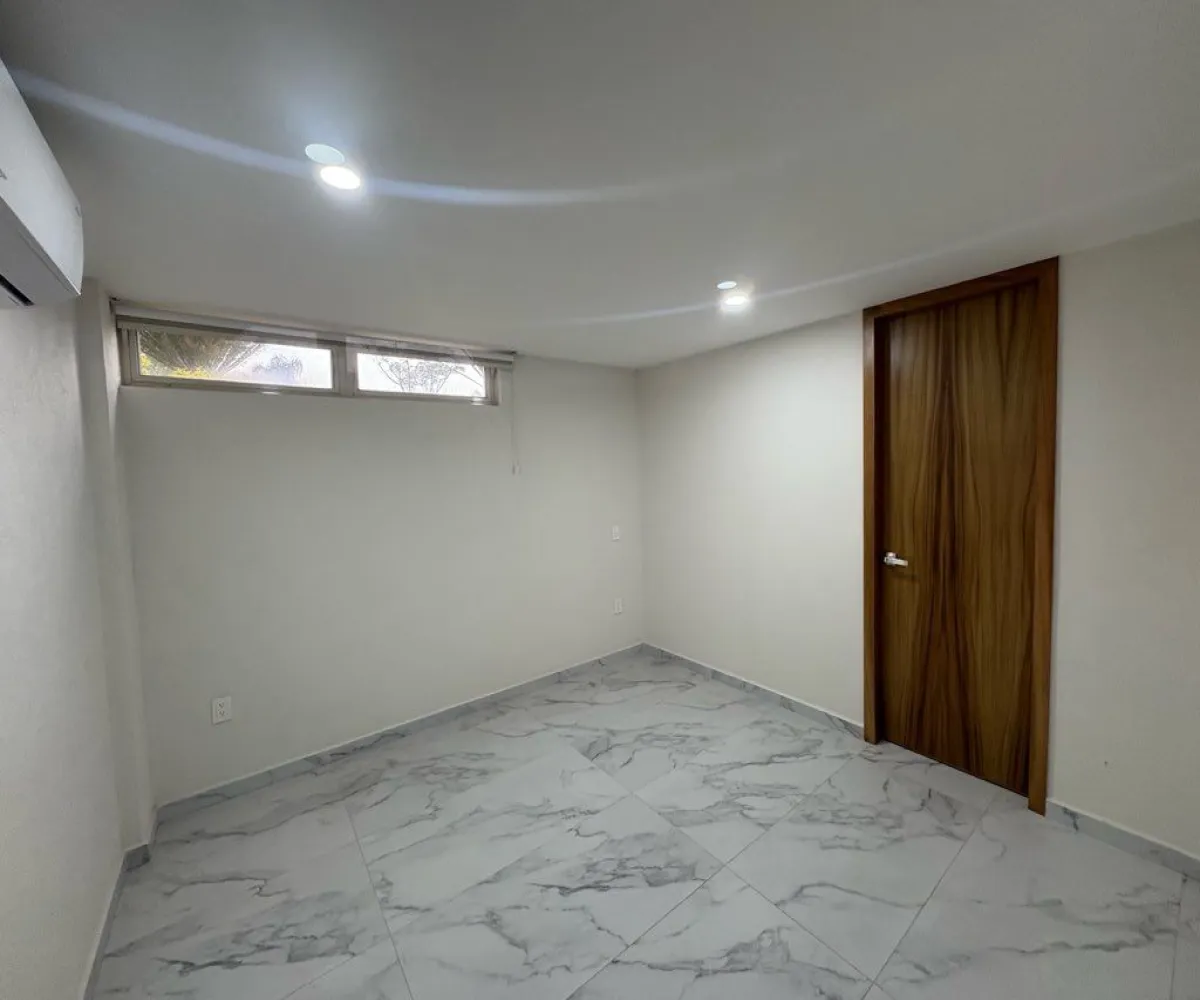 Casa En Venta,Res Virreyes,Villa Verona 00 00, Zapopan, Jalisco 45110, 4 Habitaciones,5 Baños,Villa Verona ,3,p18mom1