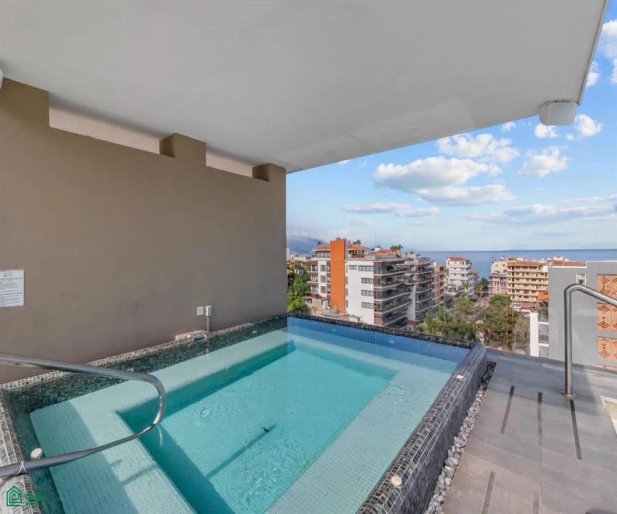 Departamento En Venta,Emiliano Zapata,Venustiano Carranza 268 Unit 705, Puerto Vallarta, Jalisco 48380, 2 Habitaciones,2 Baños,Venustiano Carranza,3,MX251053088