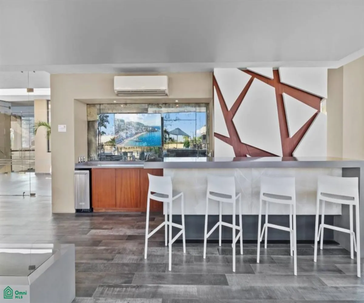 Departamento En Venta,Emiliano Zapata,Venustiano Carranza 268 Unit 705, Puerto Vallarta, Jalisco 48380, 2 Habitaciones,2 Baños,Venustiano Carranza,3,MX251053088