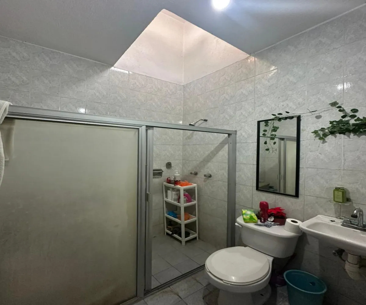 Casa En Venta,Santa Rosa,San Patricio 2076, Guadalajara, Jalisco 44700, 3 Habitaciones,2 Baños,San Patricio,1,723279