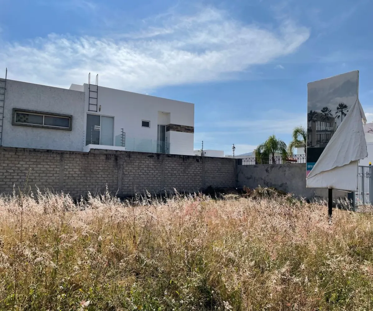 Terreno En Venta,Casa Fuerte,Avenida Casa Fuerte 23, Tlajomulco de Zúñiga, Jalisco 45645,Avenida Casa Fuerte,pKdsIWw