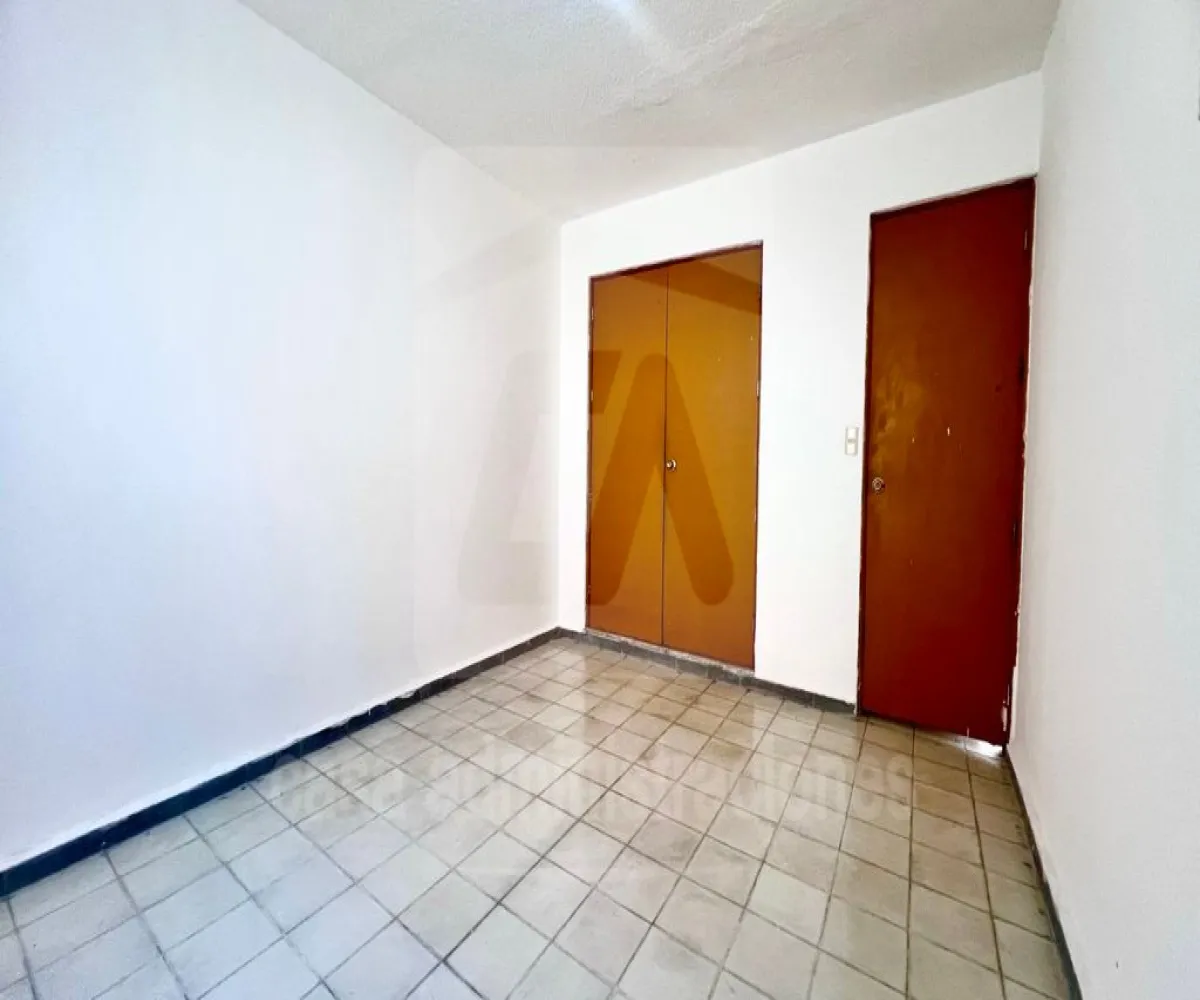 Casa En Venta,Independencia Oriente,Calle Los Alpes 1548, Guadalajara, Jalisco 44340, 5 Habitaciones,2 Baños,Calle Los Alpes,1,pycMcbg