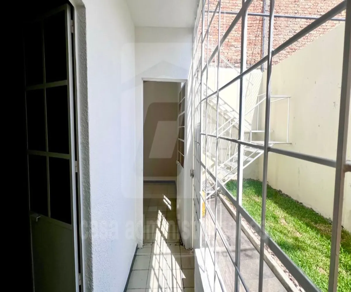 Casa En Venta,Independencia Oriente,Calle Los Alpes 1548, Guadalajara, Jalisco 44340, 5 Habitaciones,2 Baños,Calle Los Alpes,1,pycMcbg