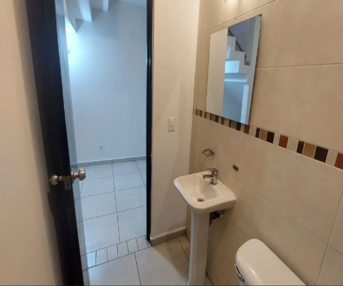 Casa En Venta,Parques del Palmar,Calle San Francisco 4123 33, San Pedro Tlaquepaque, Jalisco 45655, 3 Habitaciones,2 Baños,Calle San Francisco,1,pqNdrMy