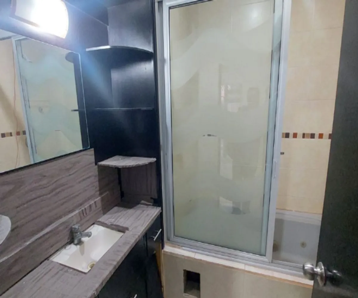 Casa En Venta,Parques del Palmar,Calle San Francisco 4123 33, San Pedro Tlaquepaque, Jalisco 45655, 3 Habitaciones,2 Baños,Calle San Francisco,1,pqNdrMy