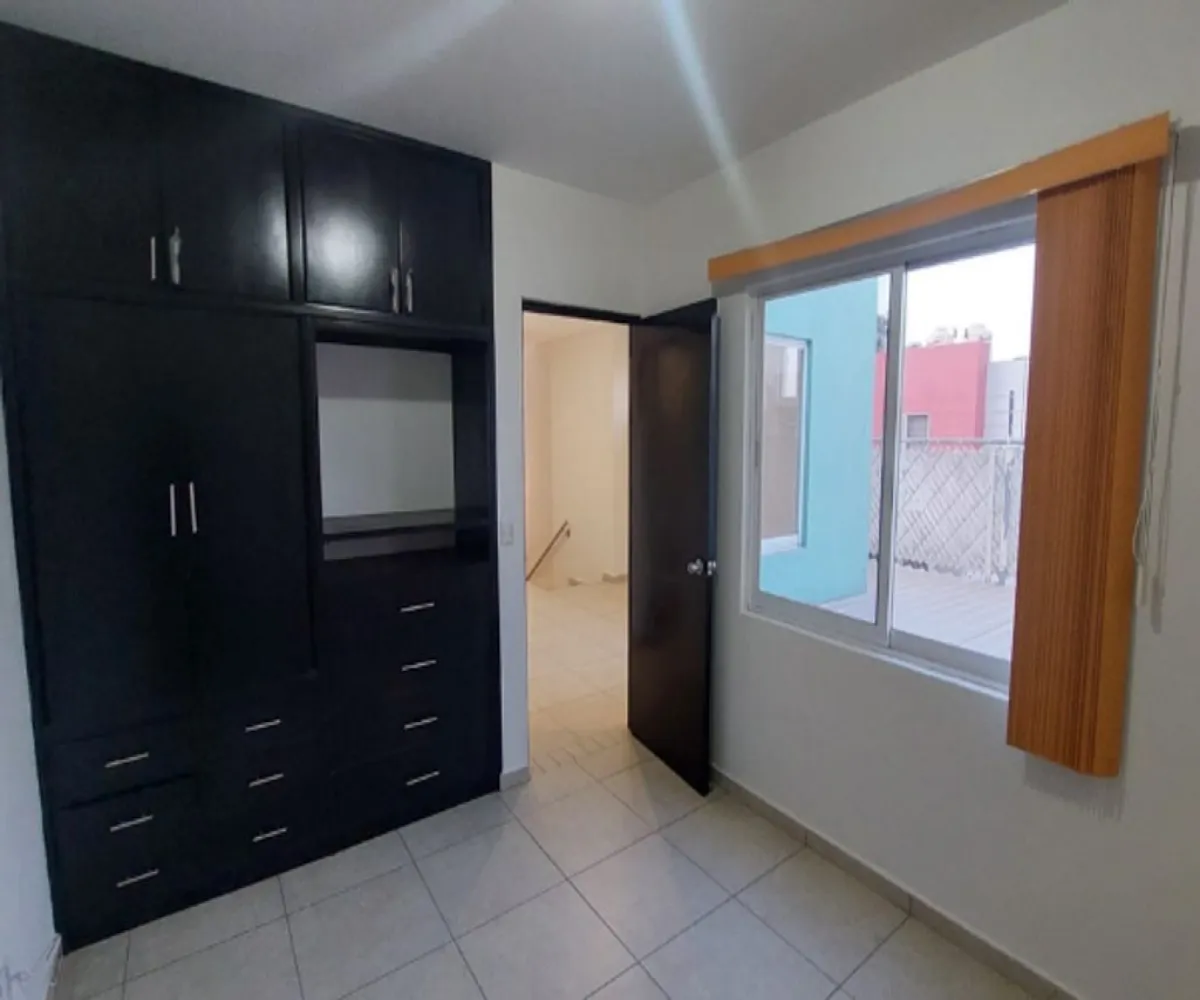 Casa En Venta,Parques del Palmar,Calle San Francisco 4123 33, San Pedro Tlaquepaque, Jalisco 45655, 3 Habitaciones,2 Baños,Calle San Francisco,1,pqNdrMy