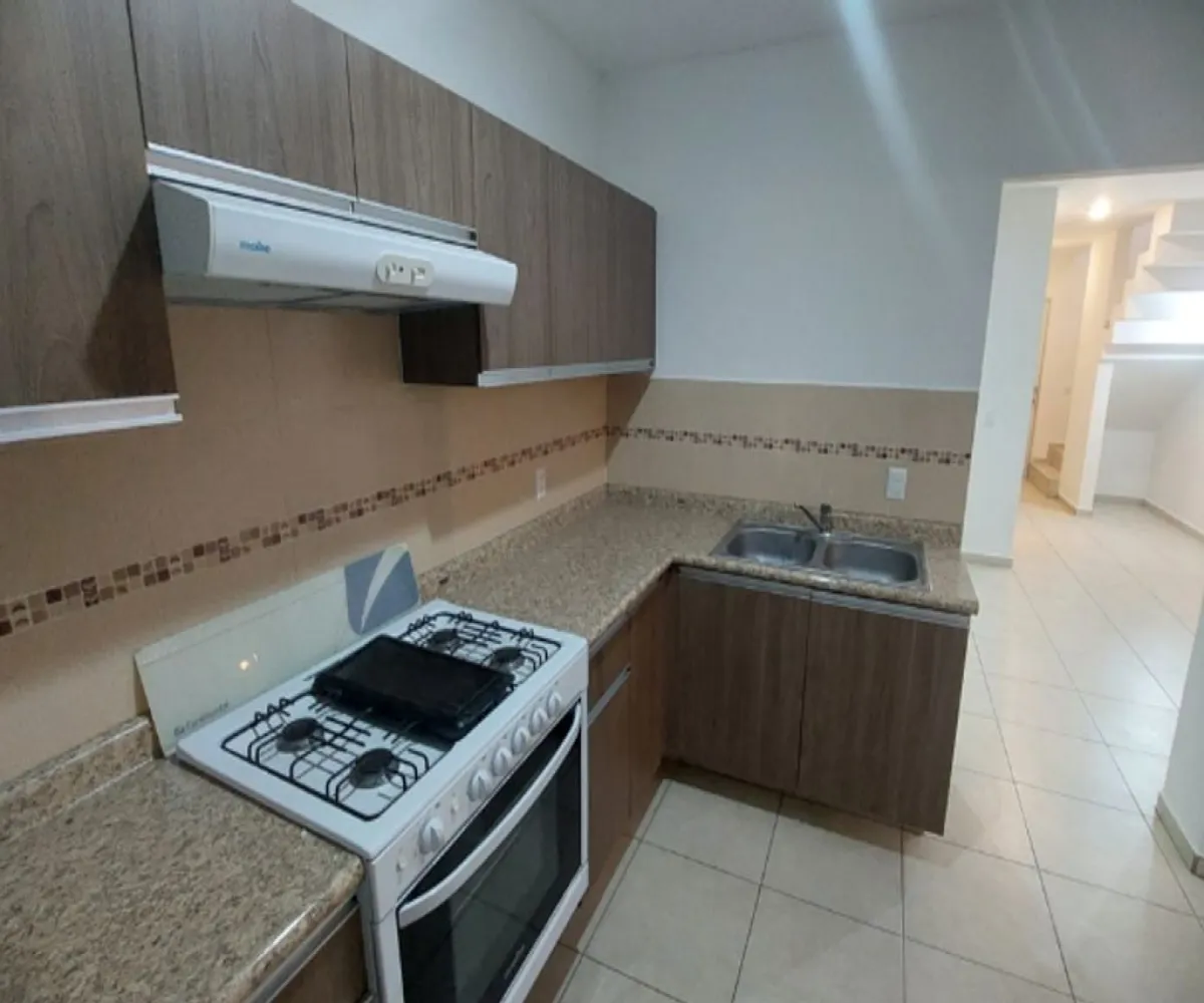 Casa En Venta,Parques del Palmar,Calle San Francisco 4123 33, San Pedro Tlaquepaque, Jalisco 45655, 3 Habitaciones,2 Baños,Calle San Francisco,1,pqNdrMy