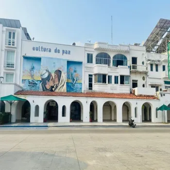 Local En Venta,Centro,Juarez 73, Manzanillo, Colima 28200,1 Baño,Juarez,1,pF0NxdH