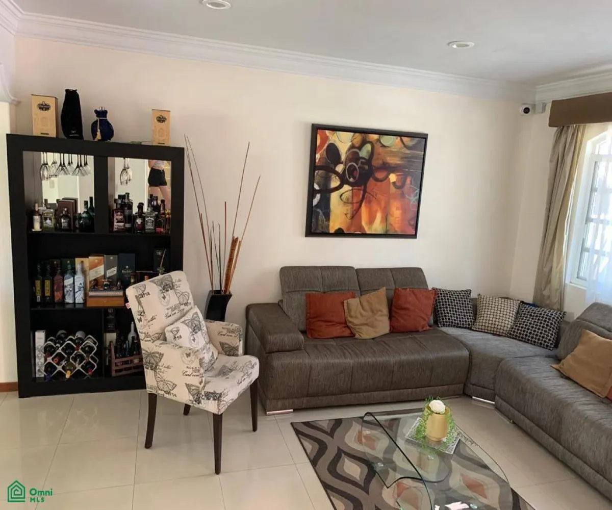 Casa En Venta,Senderos de Monte Verde,Senderos de Los Encinos 137, Tlajomulco de Zuniga, Jalisco 45646, 3 Habitaciones,2 Baños,Senderos de Los Encinos,2,MX251053724