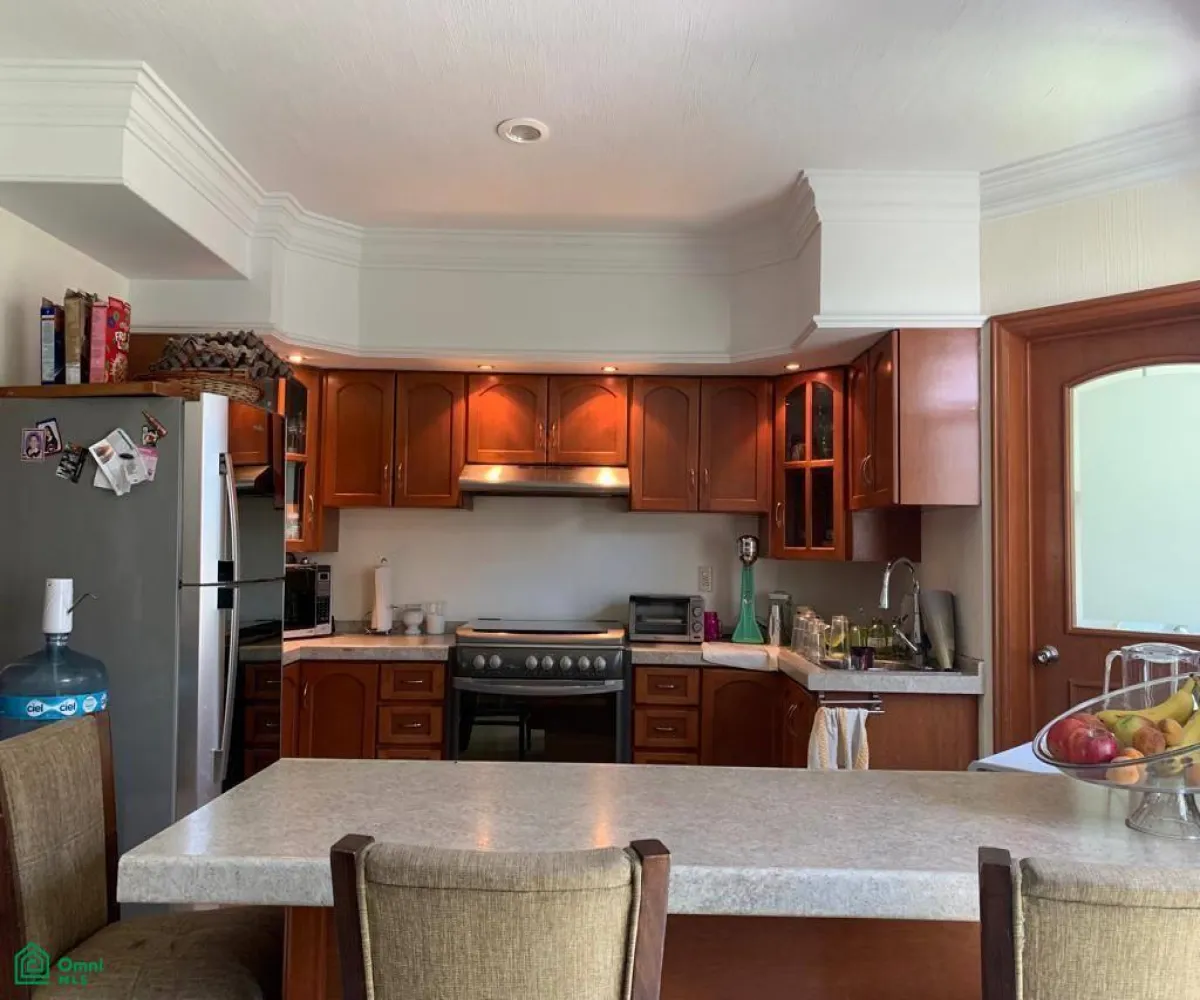 Casa En Venta,Senderos de Monte Verde,Senderos de Los Encinos 137, Tlajomulco de Zuniga, Jalisco 45646, 3 Habitaciones,2 Baños,Senderos de Los Encinos,2,MX251053724