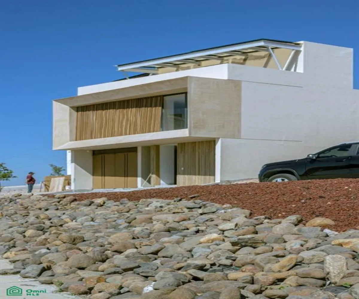 Casa En Venta,Valle Imperial,avenida D 5035 interior 71, Zapopan, Jalisco 45134, 3 Habitaciones,2 Baños,avenida D,2,MX251053734