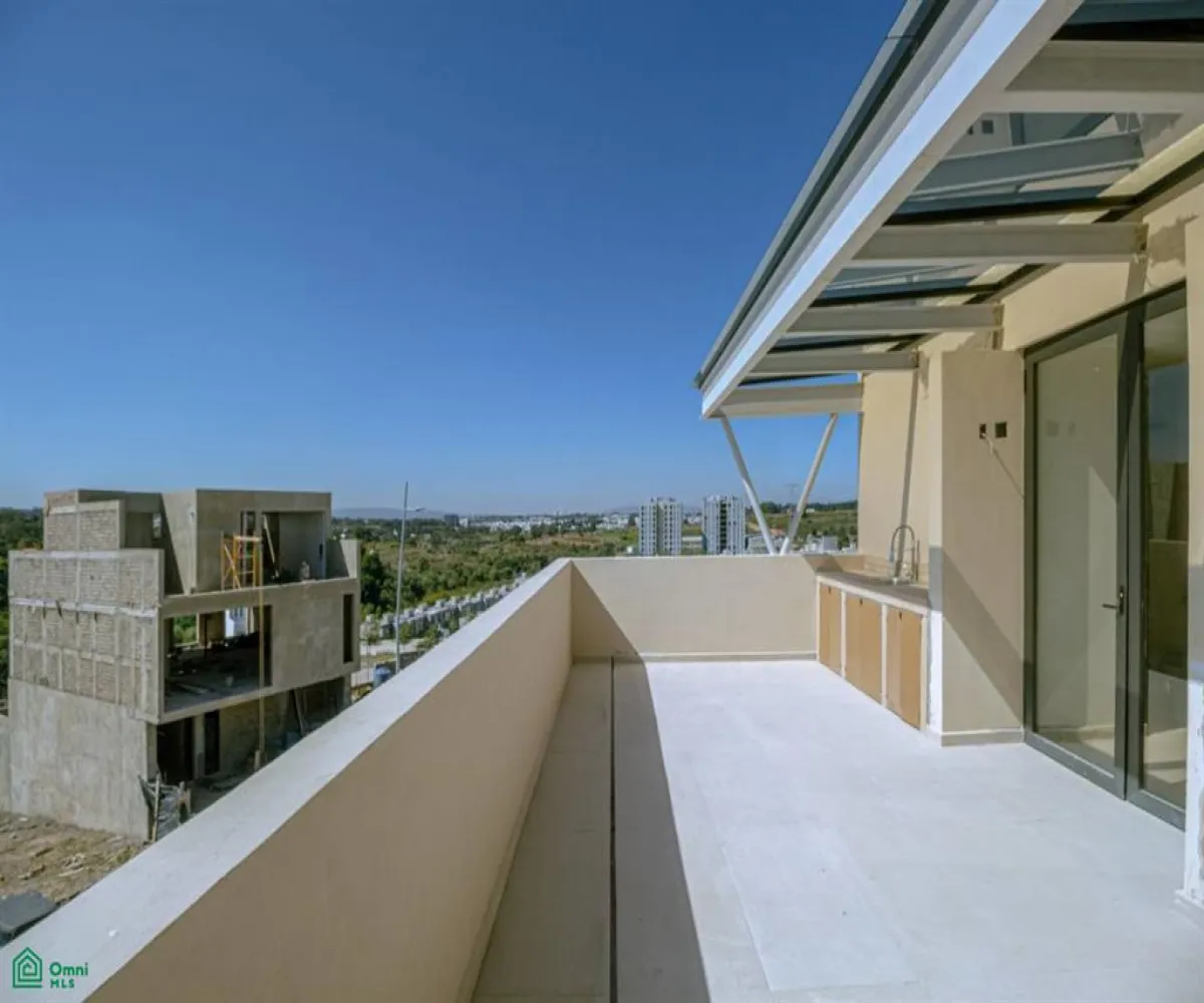 Casa En Venta,Valle Imperial,avenida D 5035 interior 71, Zapopan, Jalisco 45134, 3 Habitaciones,2 Baños,avenida D,2,MX251053734