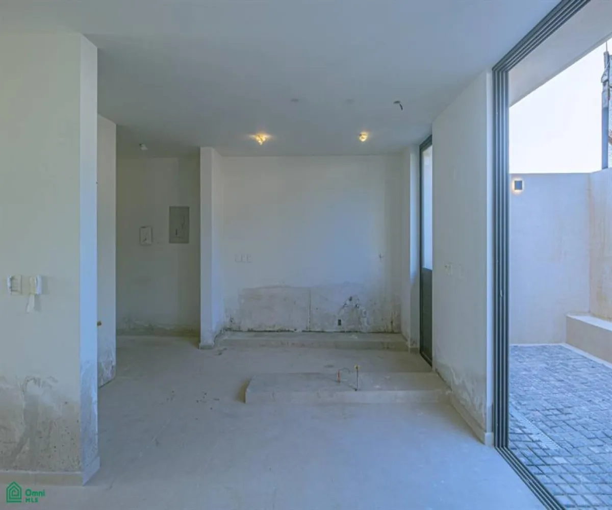 Casa En Venta,Valle Imperial,avenida D 5035 interior 71, Zapopan, Jalisco 45134, 3 Habitaciones,2 Baños,avenida D,2,MX251053734