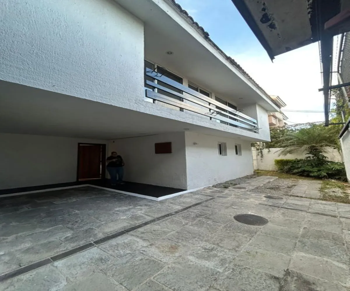 Casa En Renta,Los Pinos,Avenida Los Pinos 328, Zapopan, Jalisco 45239, 2 Habitaciones,2 Baños,Avenida Los Pinos,1,p0trsui