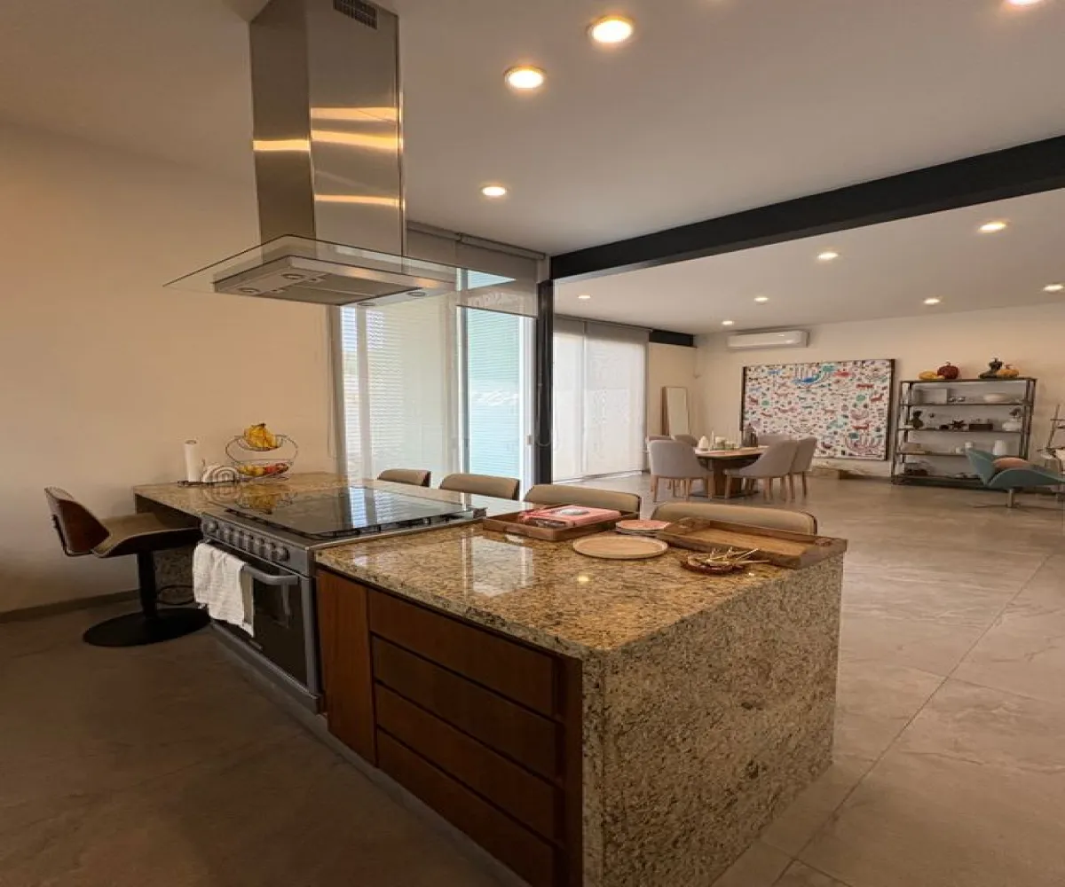 Casa En Venta,Valle Real,Avenida Paseo La Toscana 1111, Zapopan, Jalisco 45019, 4 Habitaciones,5 Baños,Avenida Paseo La Toscana,2,pbiFZqE