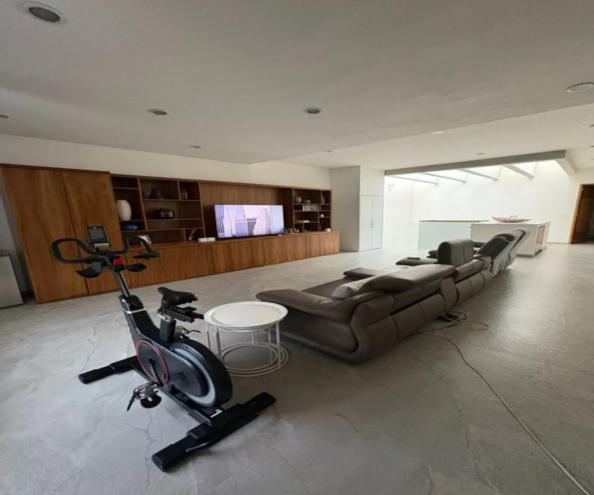 Casa En Venta,Valle Real,Avenida Paseo La Toscana 1111, Zapopan, Jalisco 45019, 4 Habitaciones,5 Baños,Avenida Paseo La Toscana,2,pbiFZqE