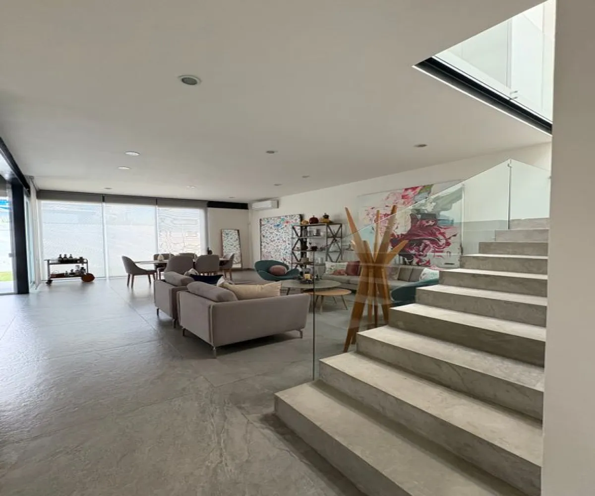 Casa En Venta,Valle Real,Avenida Paseo La Toscana 1111, Zapopan, Jalisco 45019, 4 Habitaciones,5 Baños,Avenida Paseo La Toscana,2,pbiFZqE