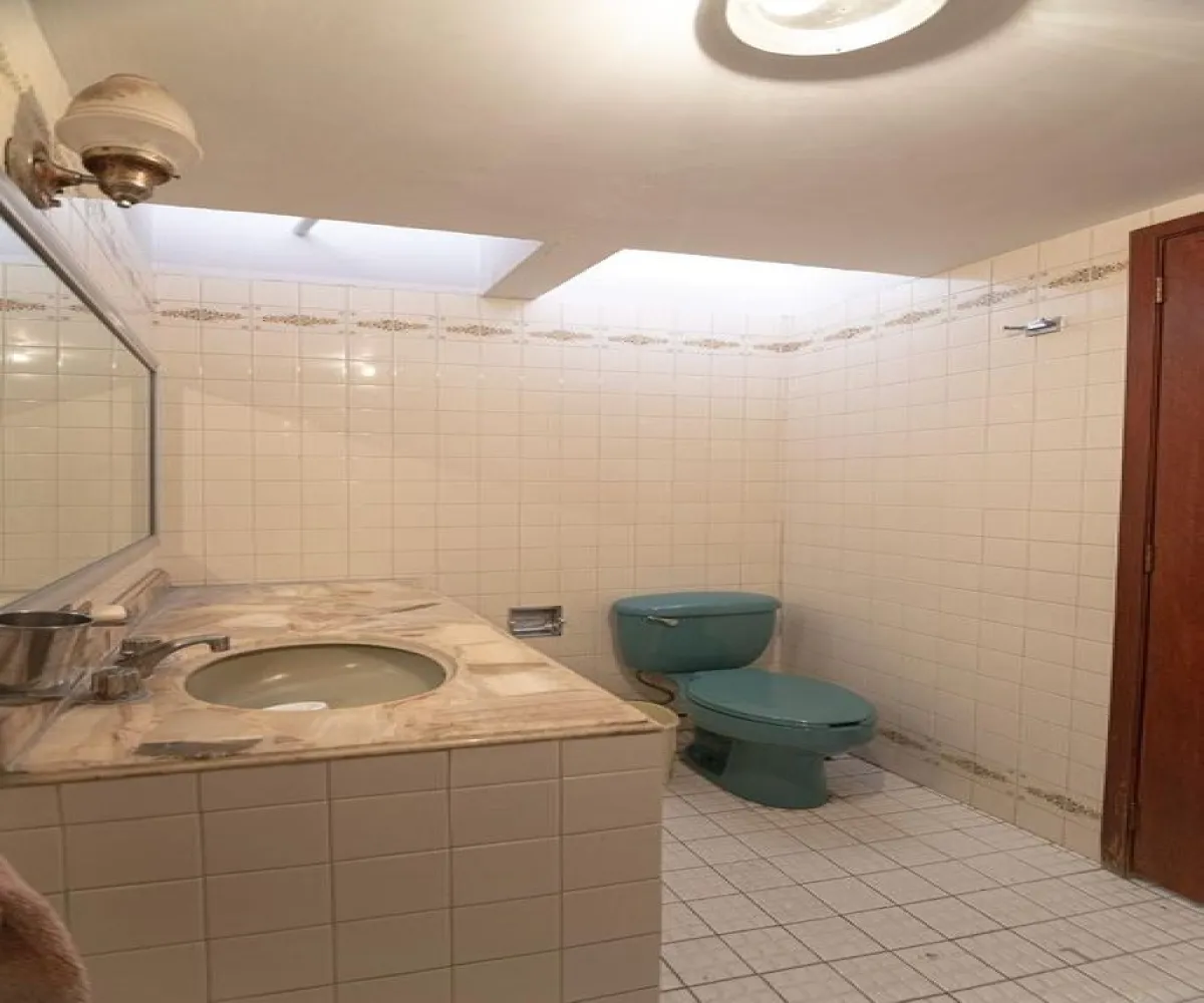 Casa En Venta,Vallarta Sur,José Mariano Beristáin y Souza 407, Guadalajara, Jalisco 44500, 4 Habitaciones,5 Baños,José Mariano Beristáin y Souza,1,pwW4JPz