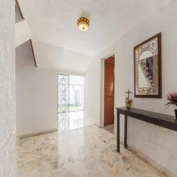 Casa En Venta,Vallarta Sur,José Mariano Beristáin y Souza 407, Guadalajara, Jalisco 44500, 4 Habitaciones,5 Baños,José Mariano Beristáin y Souza,1,pwW4JPz