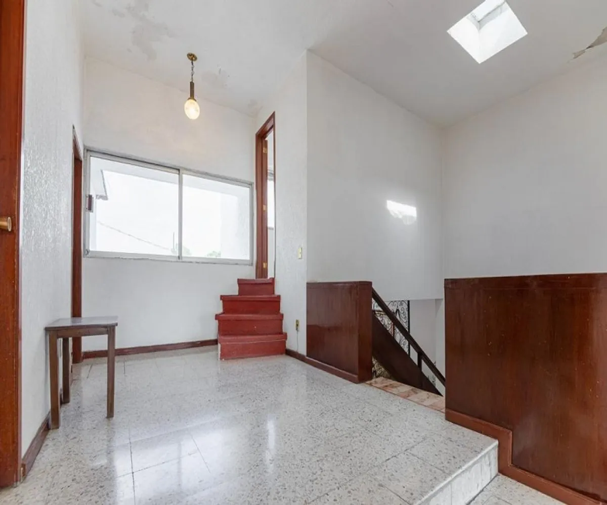 Casa En Venta,Vallarta Sur,José Mariano Beristáin y Souza 407, Guadalajara, Jalisco 44500, 4 Habitaciones,5 Baños,José Mariano Beristáin y Souza,1,pwW4JPz