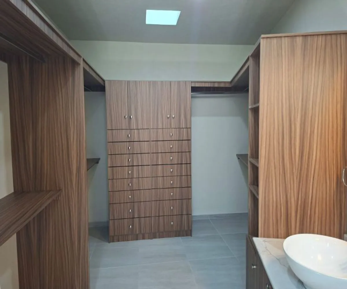 Casa En Renta,valle imperial,Formosa 630 10, Zapopan, Jalisco 45200, 3 Habitaciones,5 Baños,Formosa,1,pBxKmoR