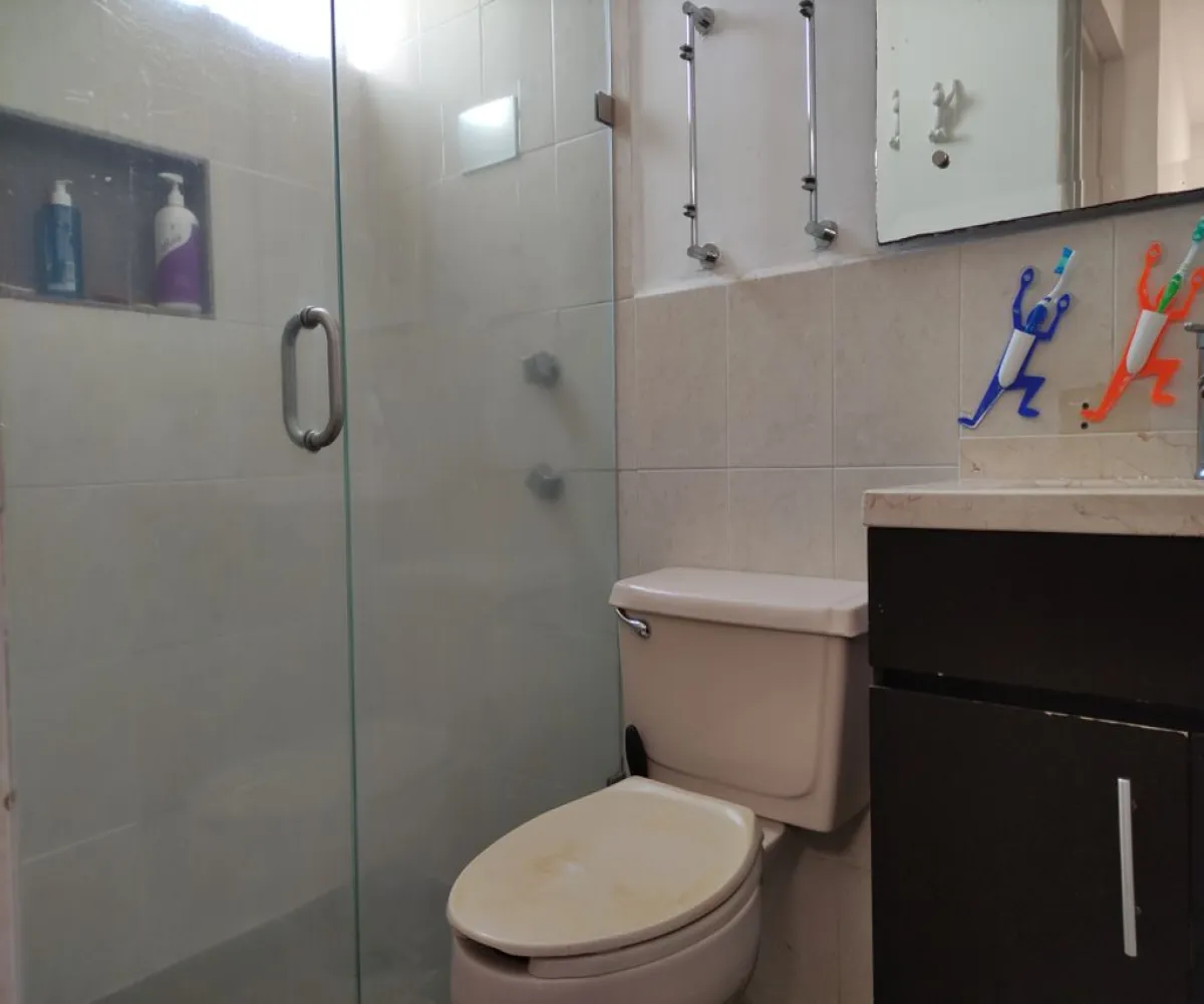 Casa En Venta,Residencial del Valle,San Felipe 835 3, Zapopan, Jalisco 42100, 3 Habitaciones,2 Baños,San Felipe ,2,p6UGT90