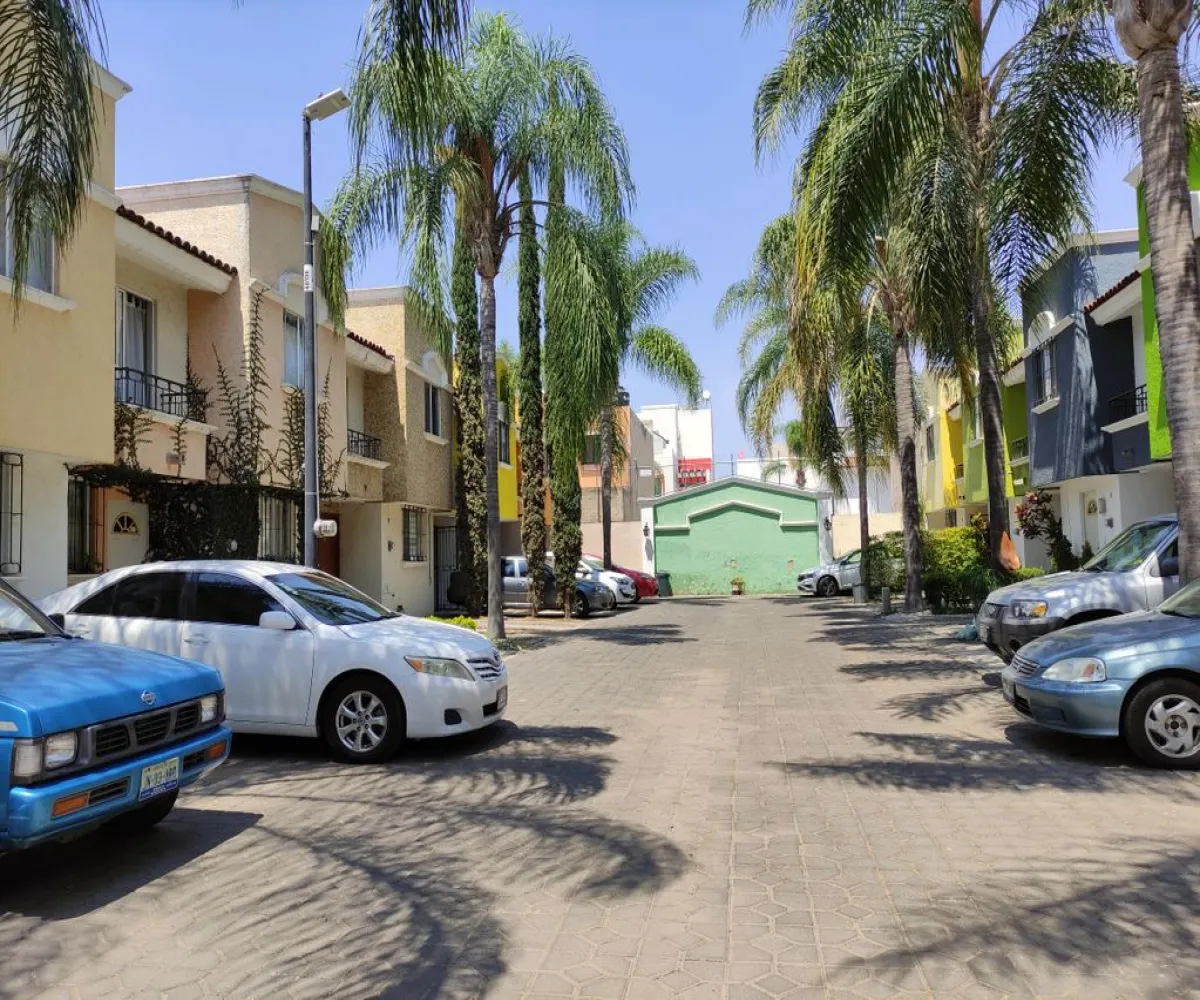 Casa En Venta,Residencial del Valle,San Felipe 835 3, Zapopan, Jalisco 42100, 3 Habitaciones,2 Baños,San Felipe ,2,p6UGT90