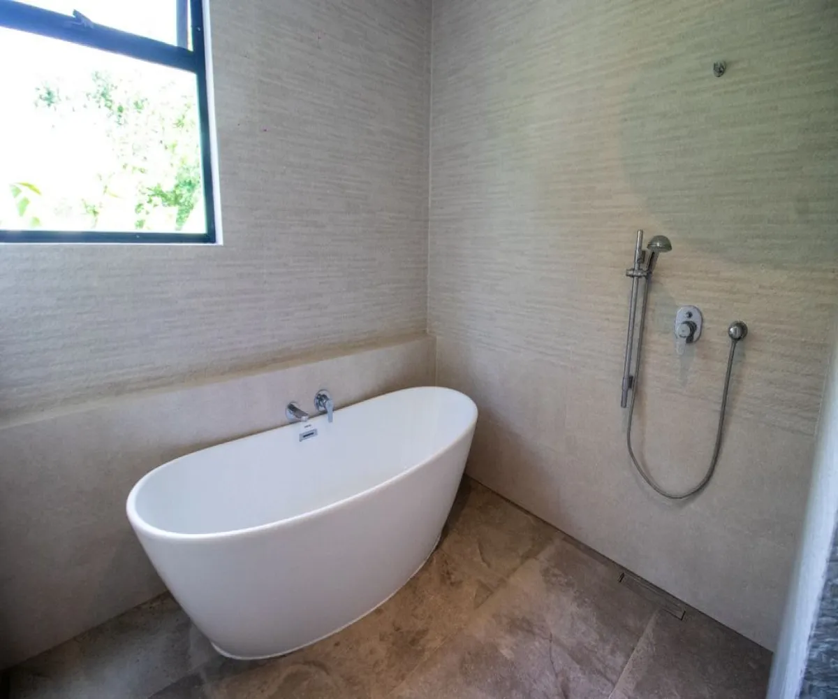 Casa En Venta,Tulum centro ,Chicozapote 07, México, Quintana Roo 77760, 2 Habitaciones,2 Baños,Chicozapote ,2,p4W3C57