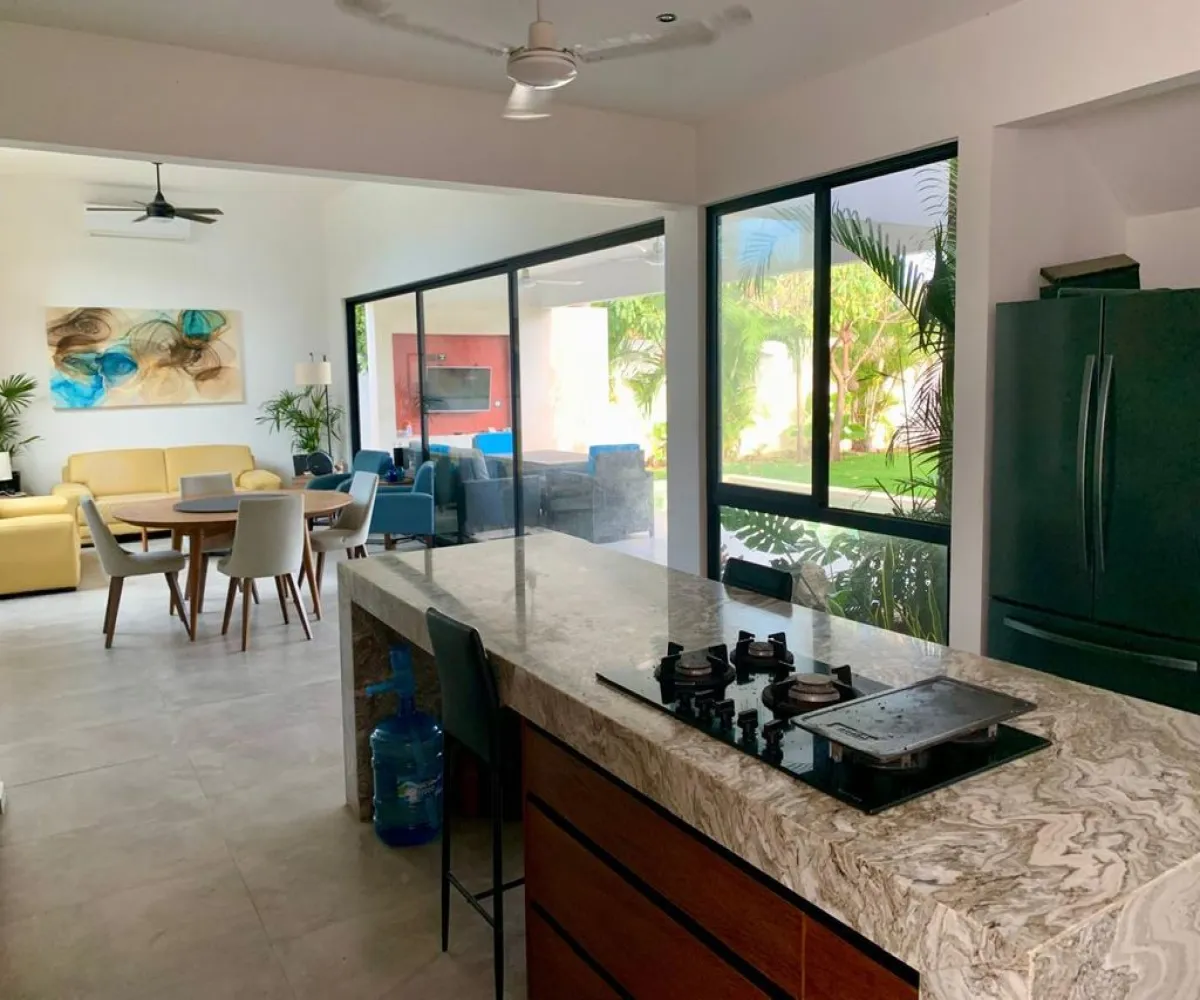 Casa En Venta,Komchen ,Tablaje 7797 B212 Carr. Mérida - Progreso - Sierra Papacal S/N, Mérida, Yucatán 97307, 4 Habitaciones,4 Baños,Tablaje 7797 B212 Carr. Mérida - Progreso - Sierra Papacal,2,p2d6GLw