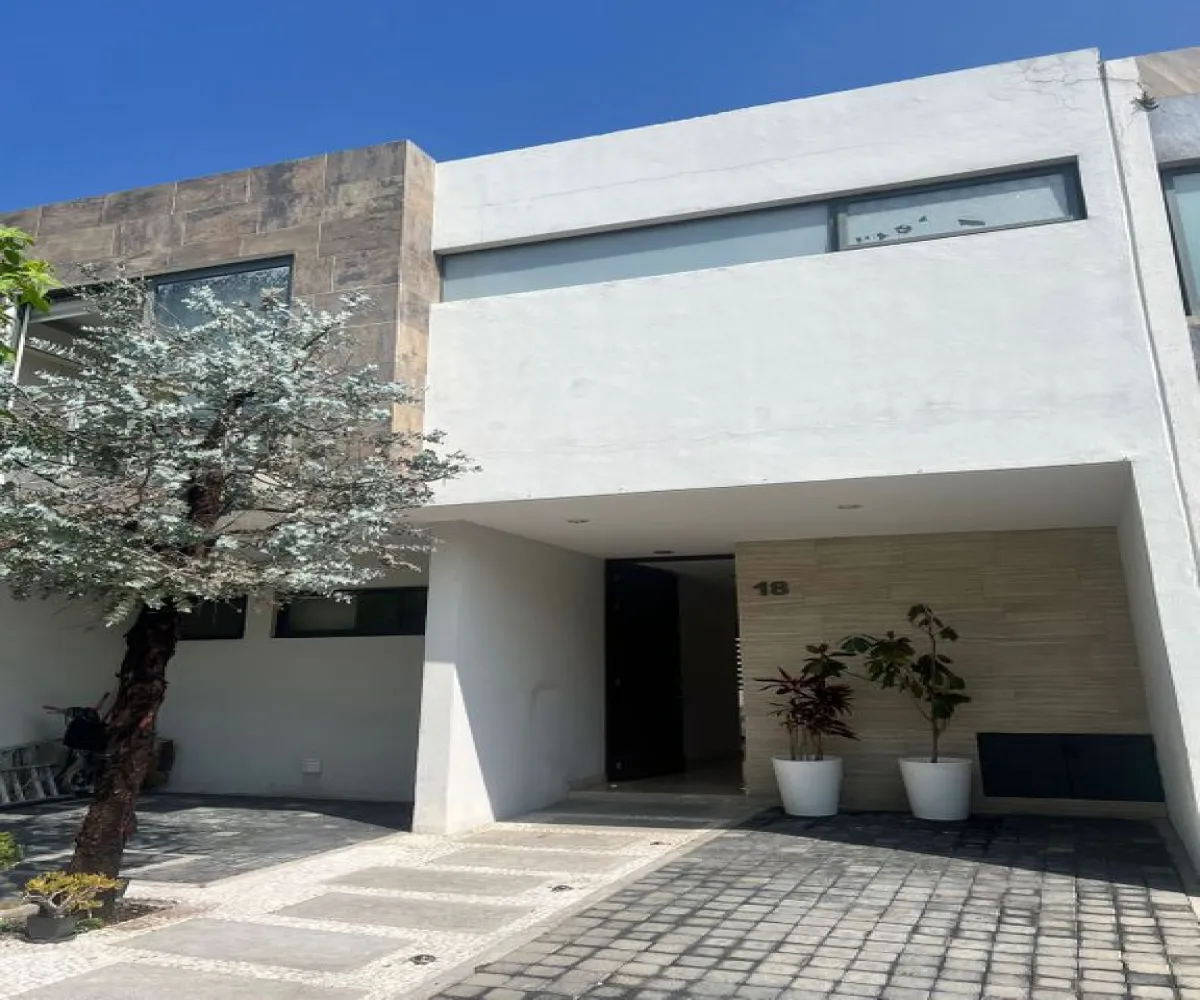 Casa En Venta,El Palomar,Avenida Adolfo López Mateos Sur 1450 18, Tlajomulco de Zúñiga, Jalisco 45643, 3 Habitaciones,2 Baños,Avenida Adolfo López Mateos Sur,2,pS5U6yv