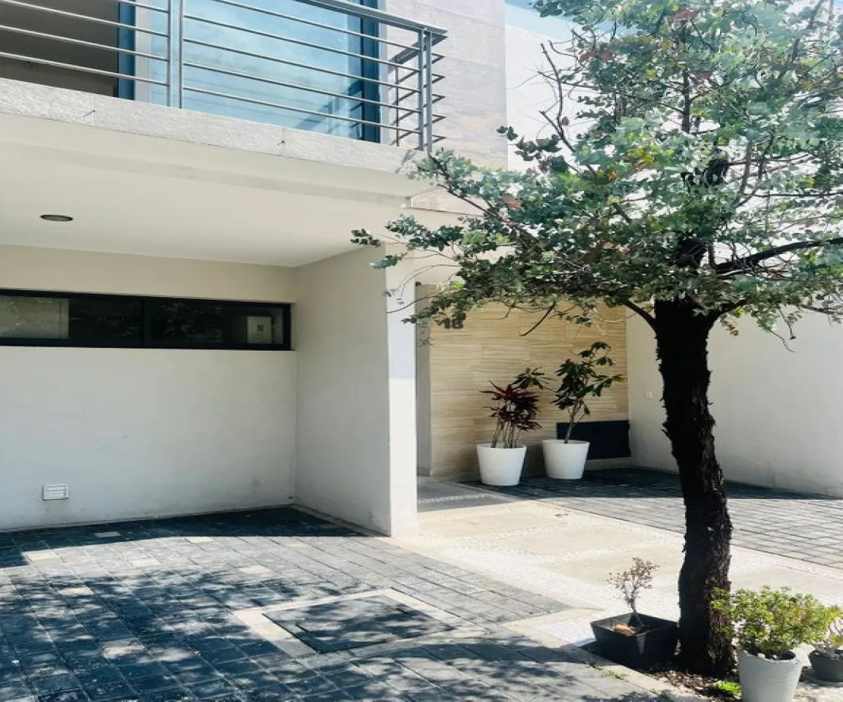 Casa En Venta,El Palomar,Avenida Adolfo López Mateos Sur 1450 18, Tlajomulco de Zúñiga, Jalisco 45643, 3 Habitaciones,2 Baños,Avenida Adolfo López Mateos Sur,2,pS5U6yv