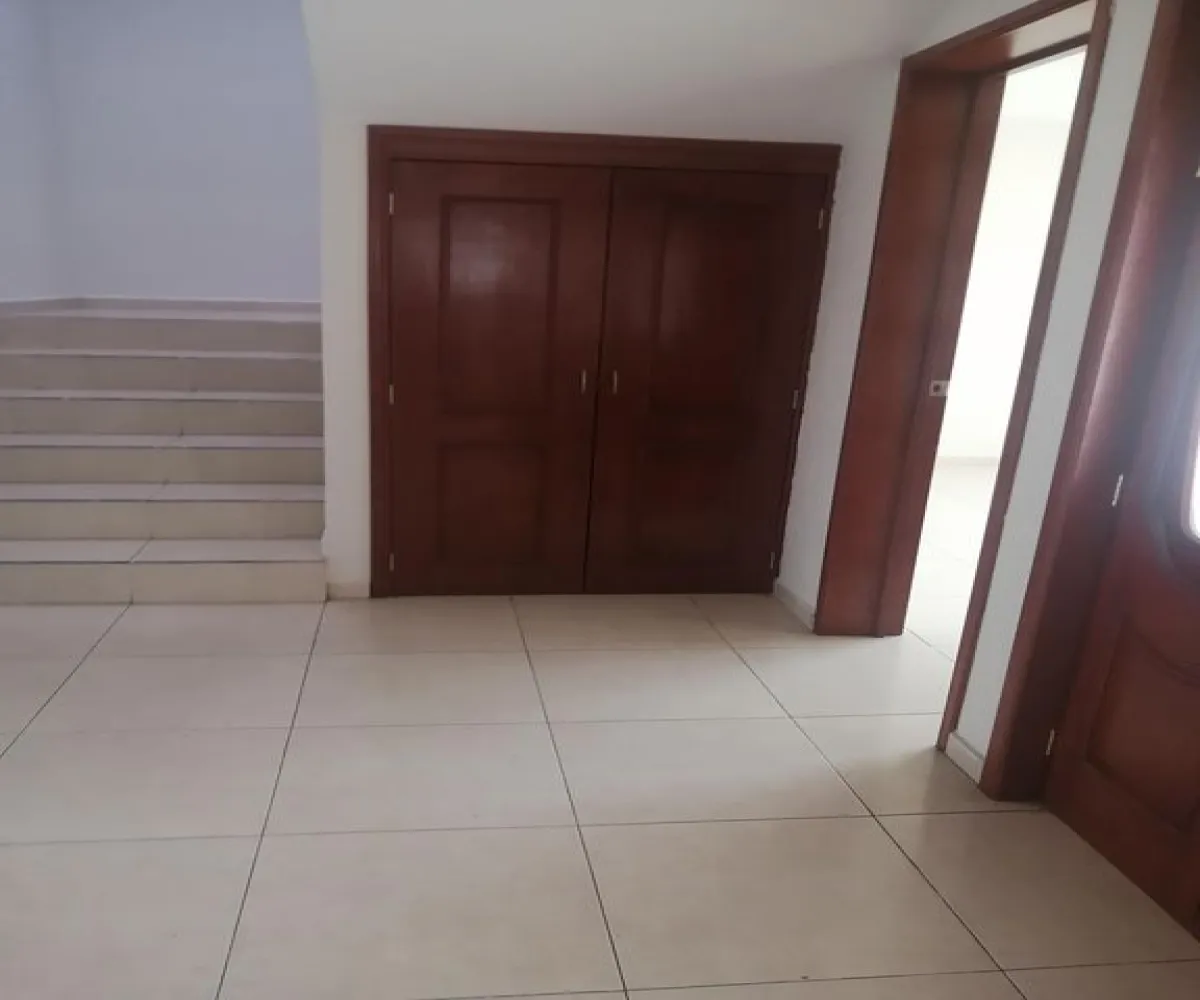 Casa En Renta,Jardín Real,Boulevard Jardín Real Poniente 500 31, Zapopan, Jalisco 45136, 3 Habitaciones,3 Baños,Boulevard Jardín Real Poniente,2,ptxeBJm