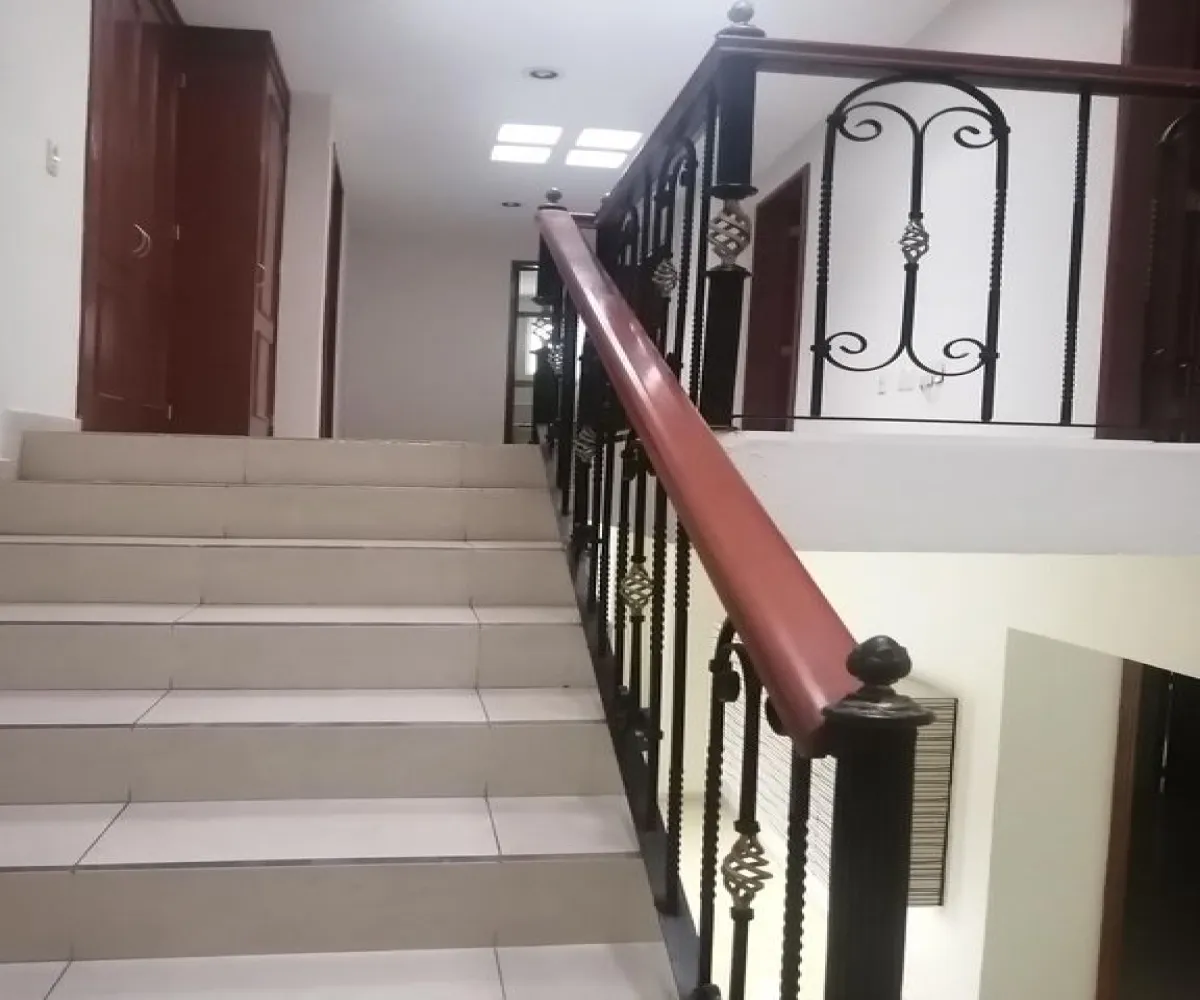 Casa En Renta,Jardín Real,Boulevard Jardín Real Poniente 500 31, Zapopan, Jalisco 45136, 3 Habitaciones,3 Baños,Boulevard Jardín Real Poniente,2,ptxeBJm