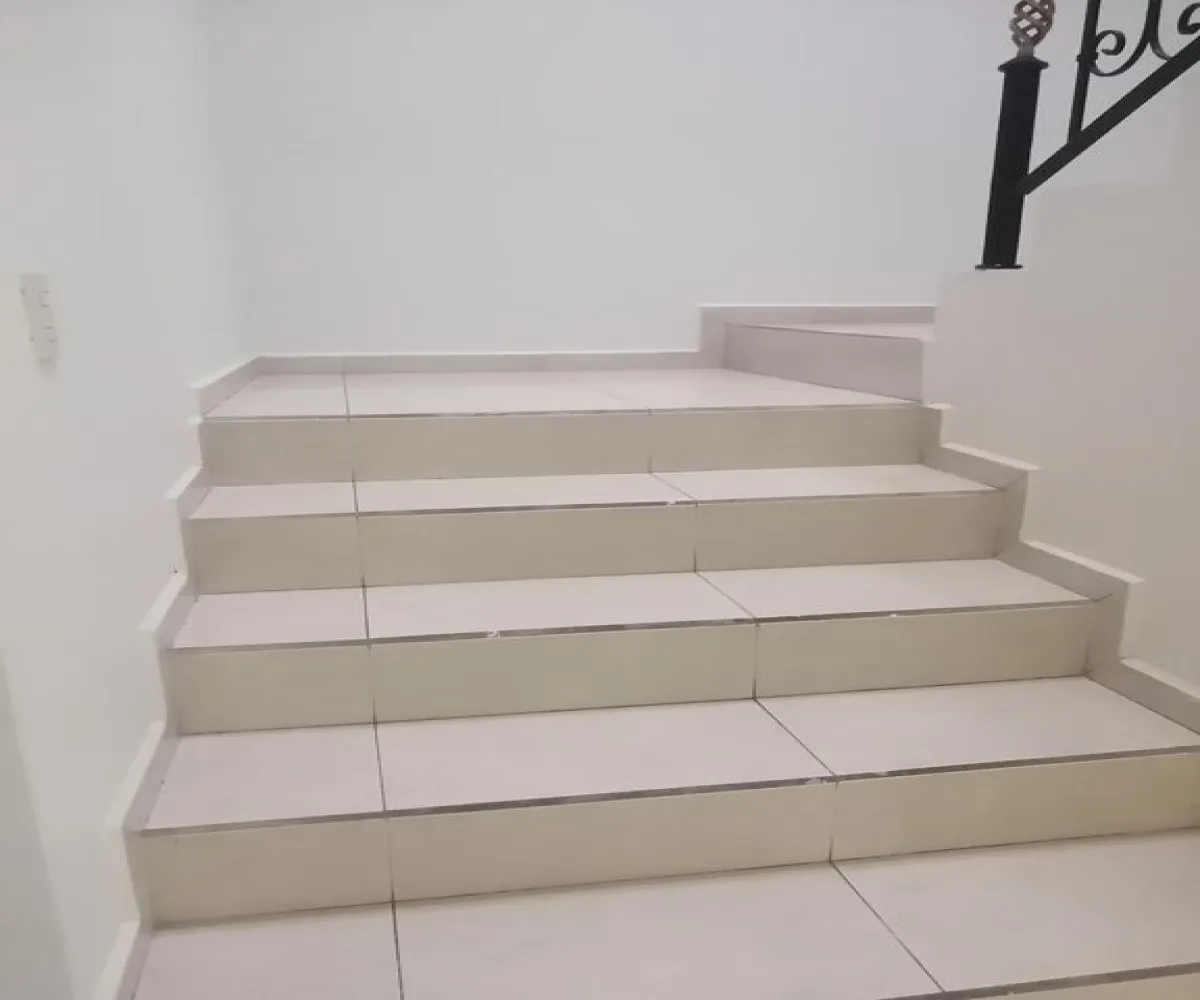 Casa En Renta,Jardín Real,Boulevard Jardín Real Poniente 500 31, Zapopan, Jalisco 45136, 3 Habitaciones,3 Baños,Boulevard Jardín Real Poniente,2,ptxeBJm